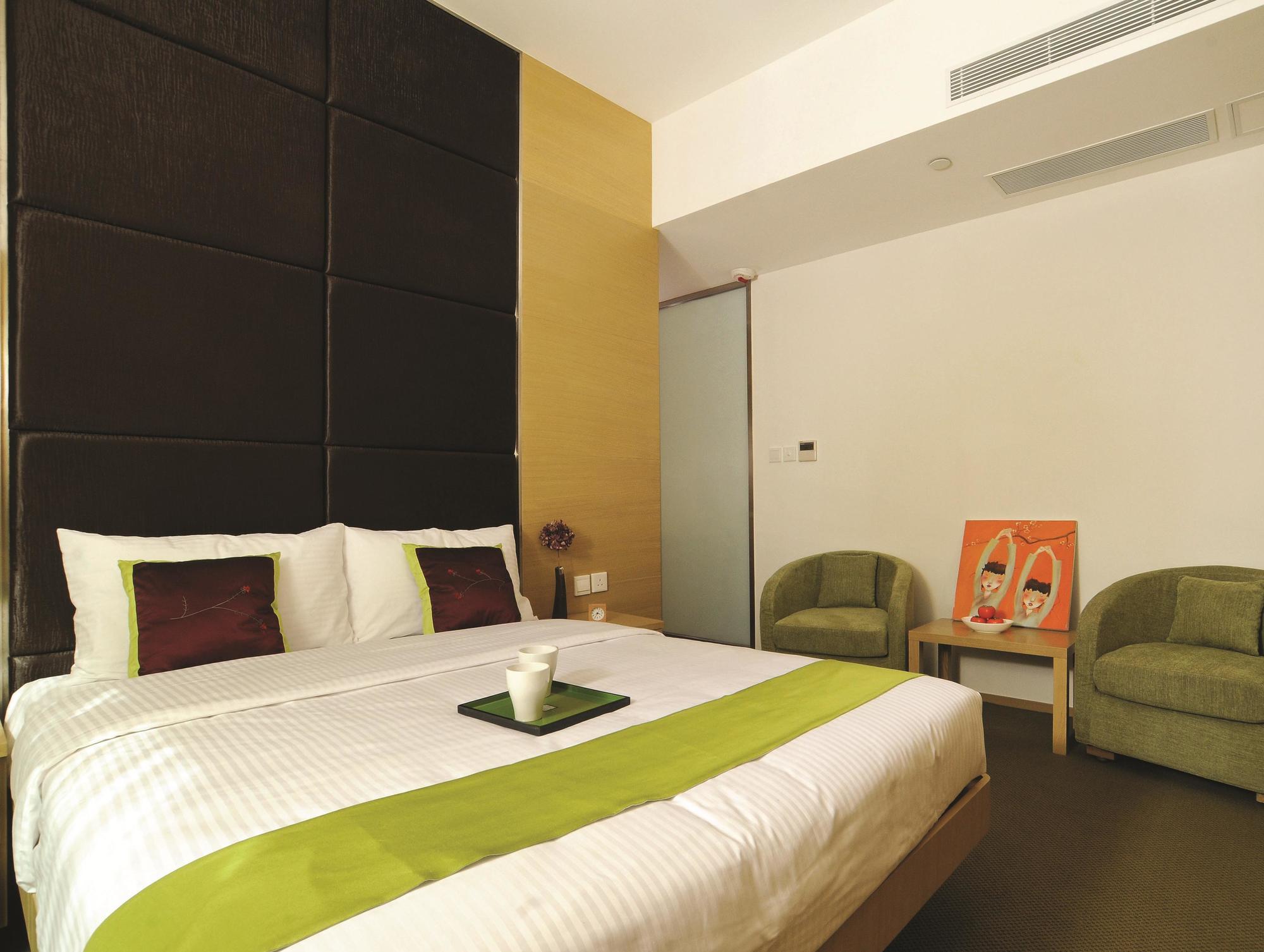 Causeway Corner Aparthotel Hong Kong Exterior photo